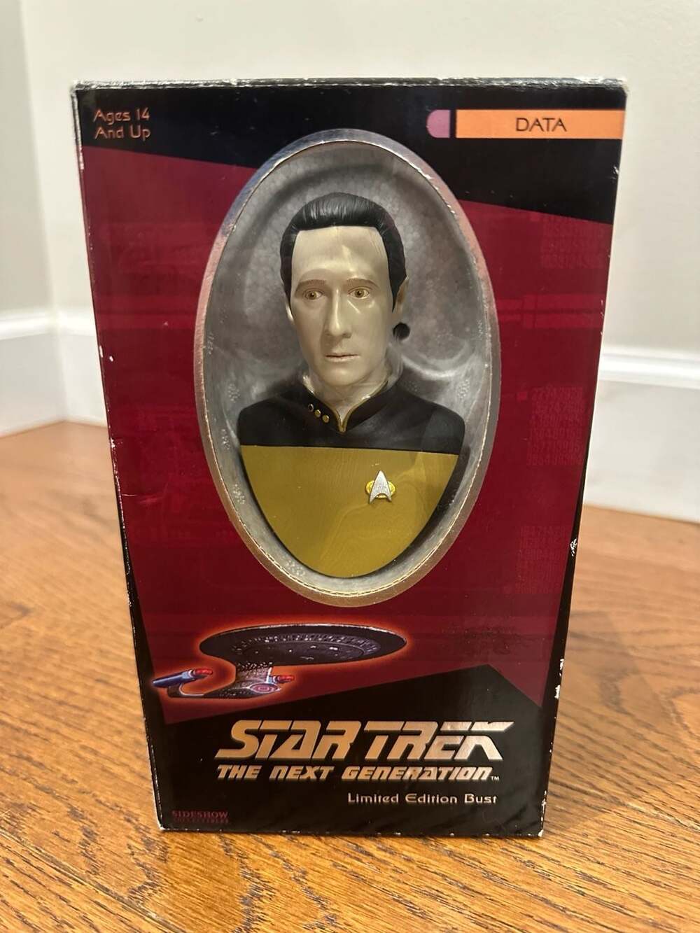 Sideshow Collectibles Star Trek The Next Generation Lt. Commander Data Limited E